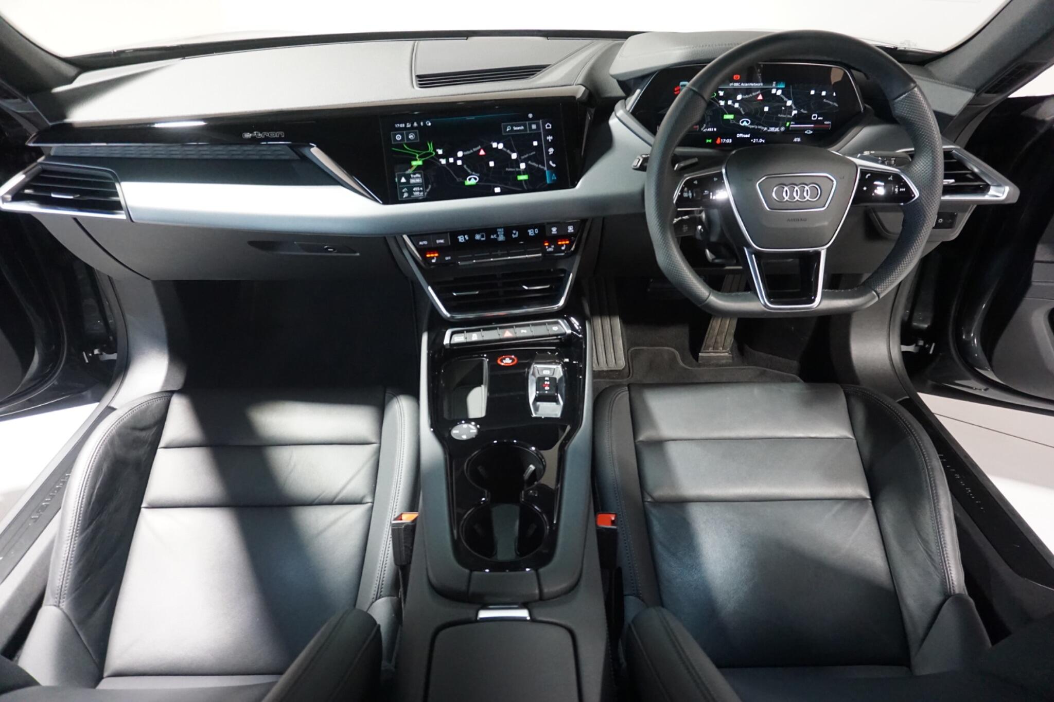 Audi e-tron GT 93.4kWh Saloon 4dr Electric Auto quattro (476 ps)